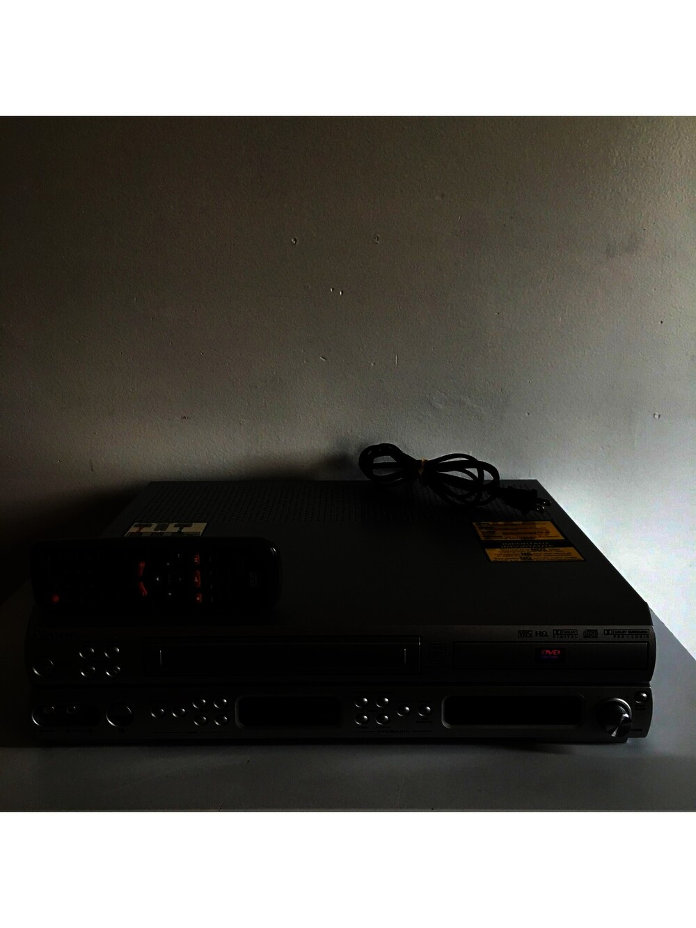 Venturer RTS2628V DVD VCR Combo Receiver